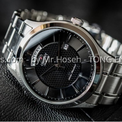 ORIENT COMPTEMPORARY MECHANICAL DAY DATE FEV0V001B