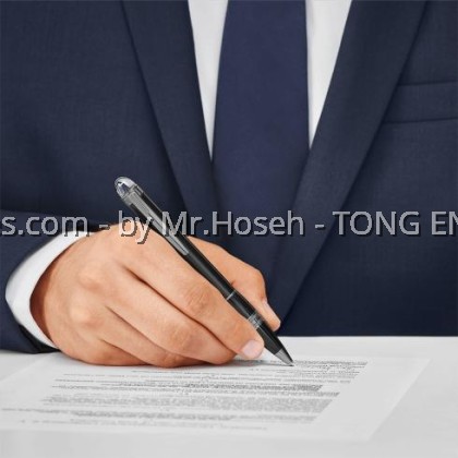 Montblanc StarWalker Midnight Black Ballpoint Pen 105657