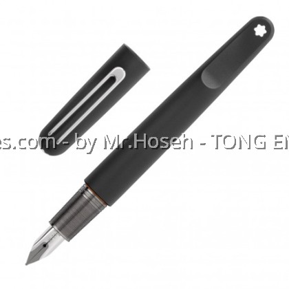 MONTBLANC M ULTRA BLACK FOUNTAIN PEN 116562