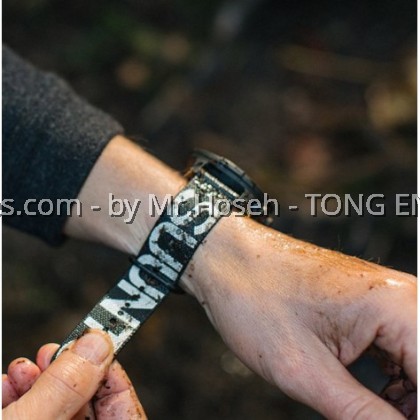 SUUNTO 9 BARO Titanium Ambassador Edition + STRAP SS050438000 SUUNTO 9 BARO Titanium Ambassador Edition + STRAP SS050438000