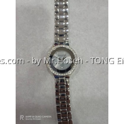 Balmer Crystals 30mm Ladies Watch 9132M SS-4G Balmer Crystals 30mm Ladies Watch 9132M SS-4G