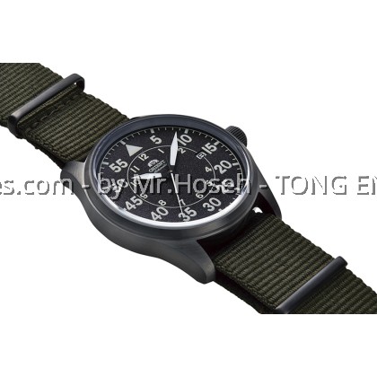 Orient Mechanical Sports Men Field Watch RA-AC0H02N