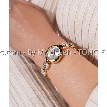 GUESS Ladies Gold Tone Analog Watch 26mm GW0757L2 GUESS Ladies Gold Tone Analog Watch 26mm GW0757L2