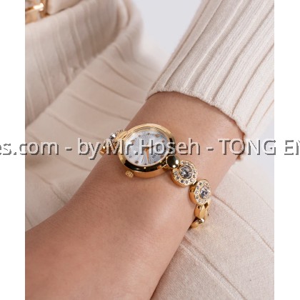 GUESS Ladies Gold Tone Analog Watch 26mm GW0757L2 GUESS Ladies Gold Tone Analog Watch 26mm GW0757L2