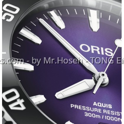 Oris Aquis Date 43.50mm Taste of Summer Watch 01 733 7792 4158-07 819 05P