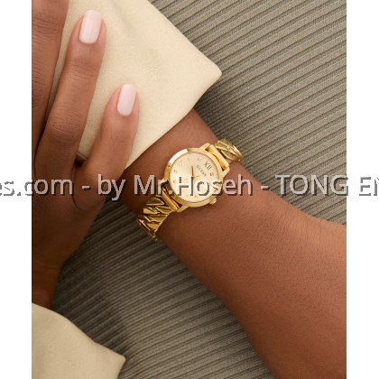 GUESS Ladies Gold Tone Analog 25mm Watch GW0867L2 GUESS Ladies Gold Tone Analog 25mm Watch GW0867L2