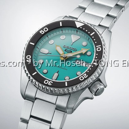 Seiko 5 Sports SKX ‘Midi’ Teal SRPK33K1