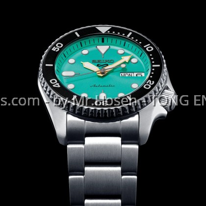 Seiko 5 Sports SKX ‘Midi’ Teal SRPK33K1
