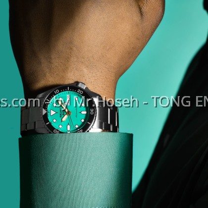 Seiko 5 Sports SKX ‘Midi’ Teal SRPK33K1
